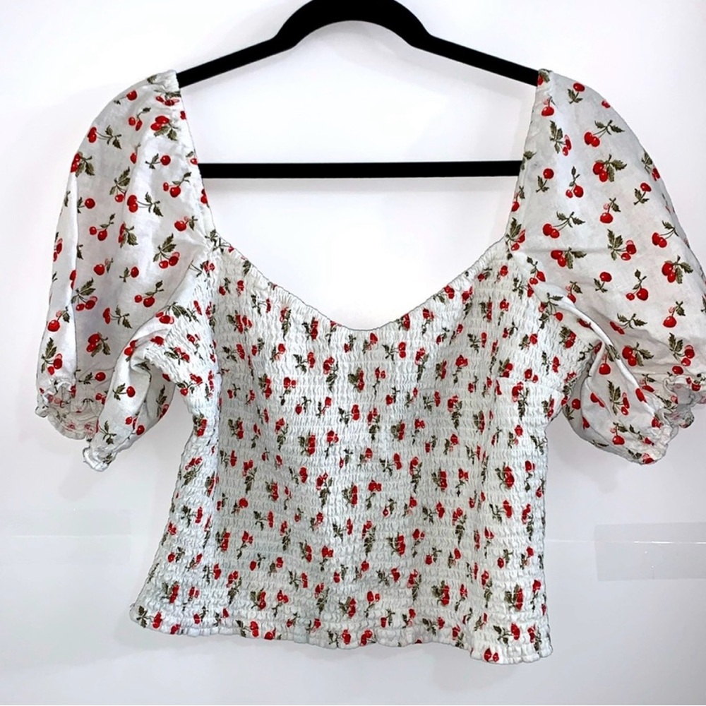 Abercrombie & Fitch Cherry Smocked Crop Top Puff Sleeve White Red Women's XL